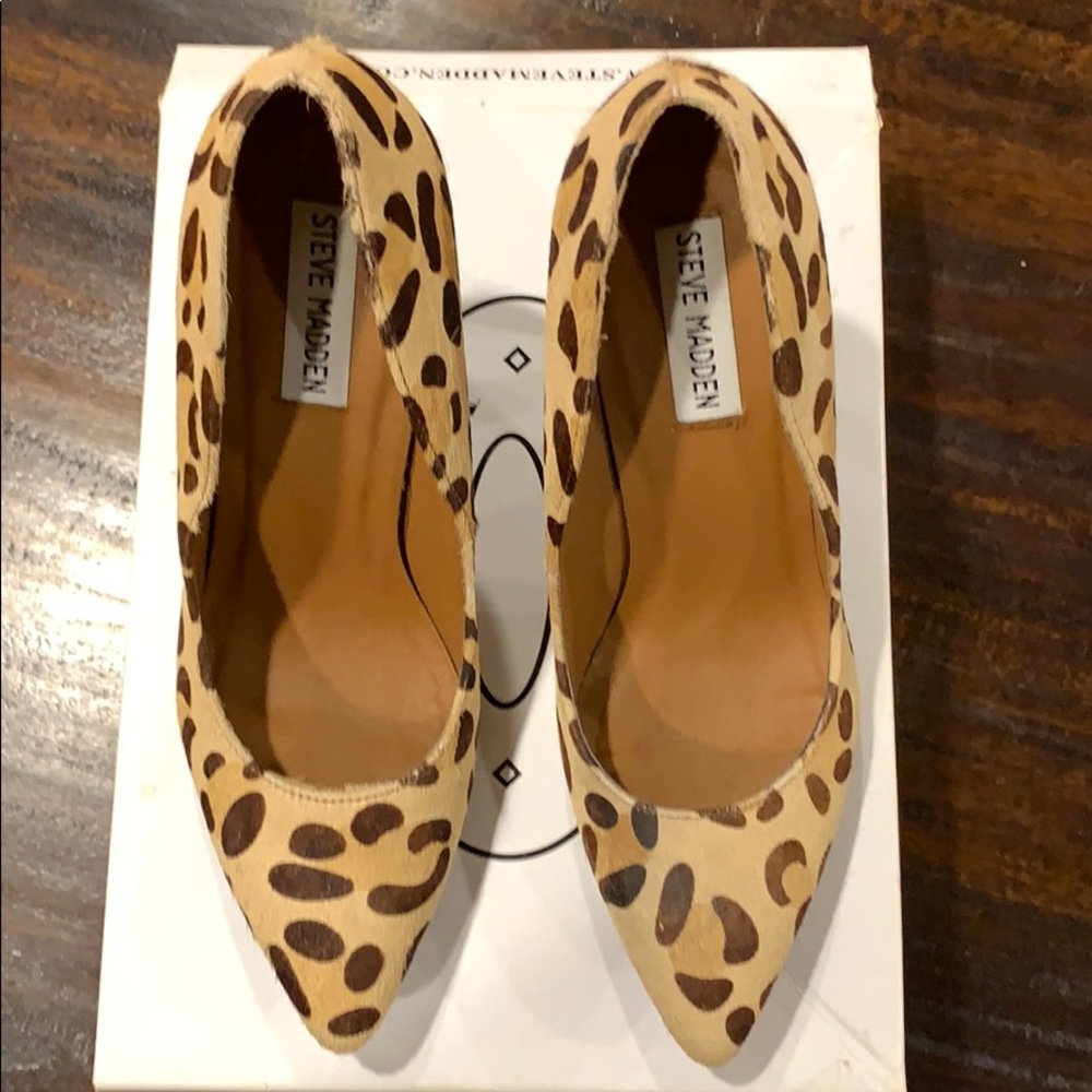 Steve Madden Diplo Pump